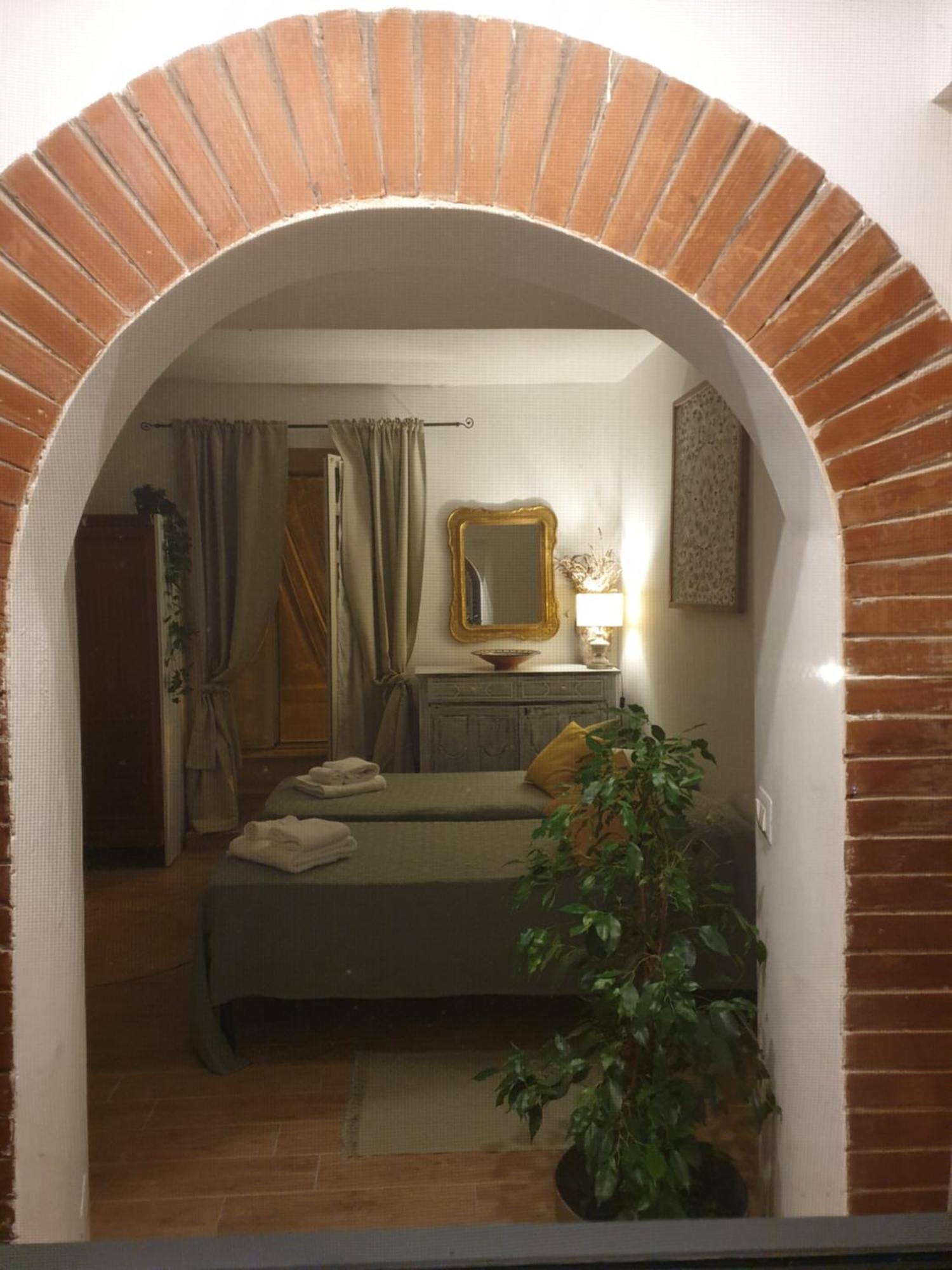Il Giardinetto Di Dilyana Hotel Monterosi Exterior photo